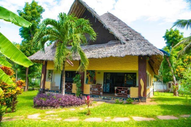 Oasis Diani Beach Villas Екстер'єр фото